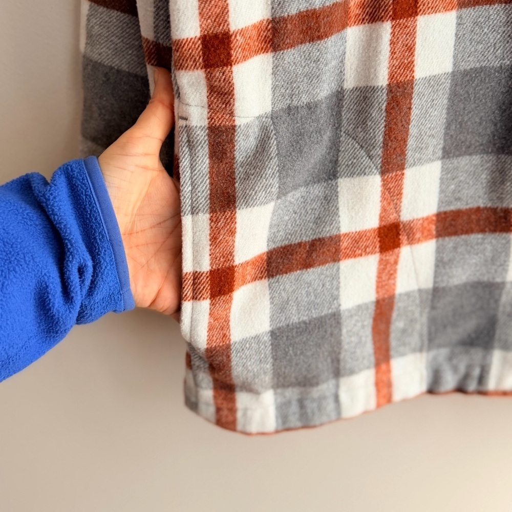 Women’s Plaid Button Down flannel Shirt HFX Mountain- Gray and Brown- Size Small - Picture 3 of 9